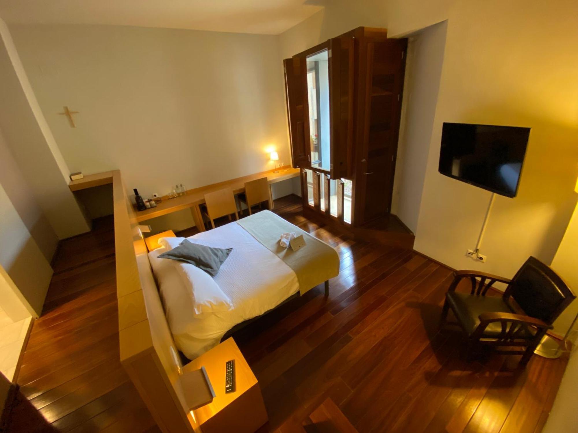 Hostatgeria De Poblet Hotel Luaran gambar